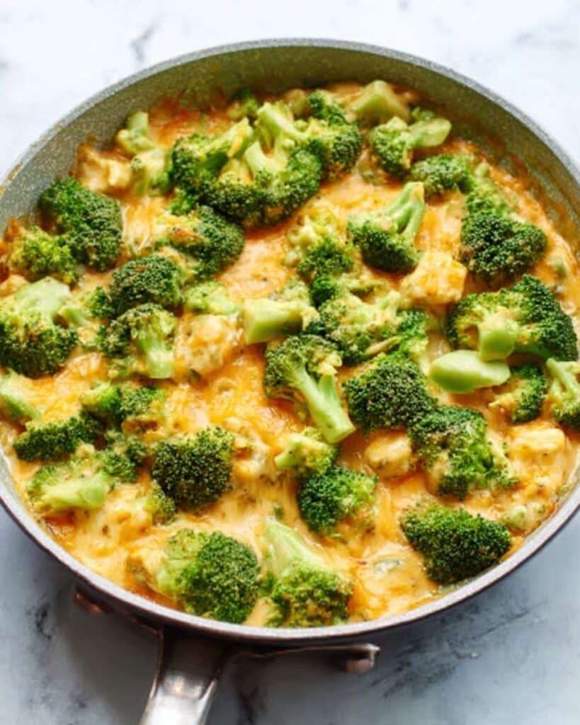 Creamy Chicken and Broccoli Rice Bake with Cheddar Recipe