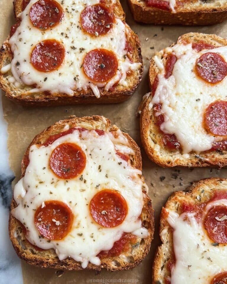 Mini Garlic Toast Pizzas Recipe