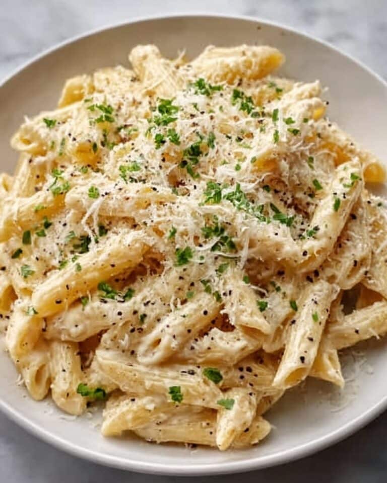 One Pot Creamy Garlic Pasta Recipe